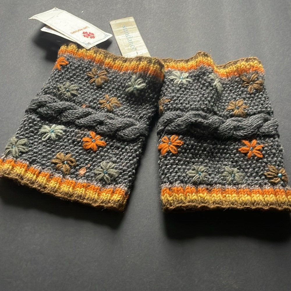 Sundance Lost Horizons Wool Hand Knitted Juniper Boot Cuffs OS